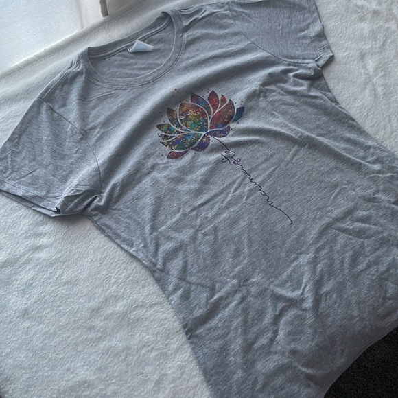Grey Namaste t shirt - Picture 3 of 3